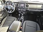 Used 2020 Jeep Gladiator Sport Crew Cab for sale #42250051 - photo 18