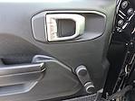 Used 2020 Jeep Gladiator Sport Crew Cab for sale #42250051 - photo 21