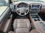 Used 2018 Chevrolet Silverado 1500 High Country Crew Cab 4x4 Pickup for sale #42250612 - photo 17