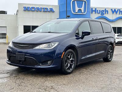 Used 2019 Chrysler Pacifica - photo 1