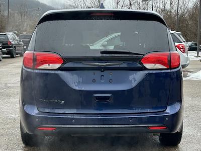 Used 2019 Chrysler Pacifica - photo 1