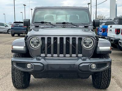Used 2021 Jeep Gladiator - photo 1