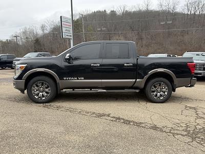 Used 2018 Nissan Titan - photo 1