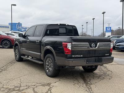 Used 2018 Nissan Titan - photo 1