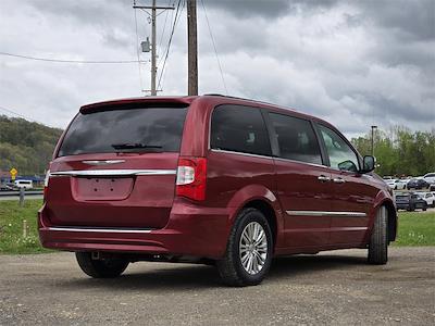 2016 Chrysler Town and Country FWD Minivan for sale #45638620 - photo 2