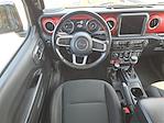 2022 Jeep Gladiator Crew Cab 4WD Pickup for sale #45639660 - photo 21