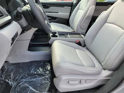 Used 2024 Honda Odyssey - photo 1