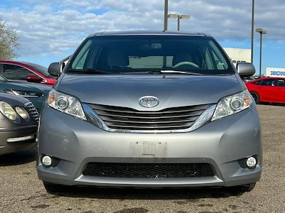 Used 2013 Toyota Sienna - photo 2