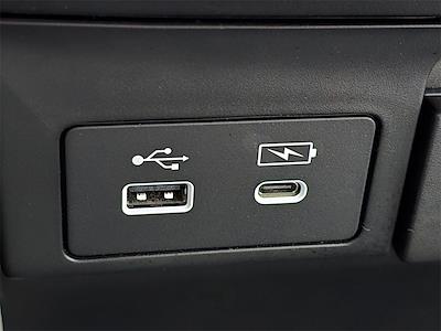 Used 2025 Honda Odyssey - photo 1