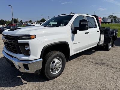 New 2025 Chevrolet Silverado 3500 Work Truck Crew Cab 4x4 9' 4" Knapheide Steel Flatbed Truck with Gooseneck Hitch for sale #FLSF141026 - photo 1