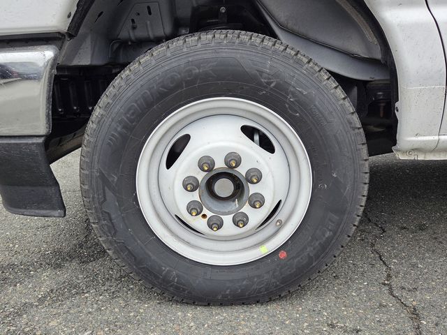 New 2027 Ford E-350 - photo 28