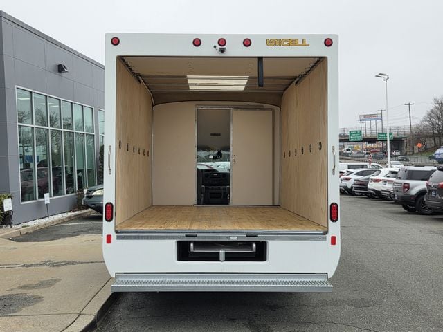 New 2027 Ford E-350 - photo 29