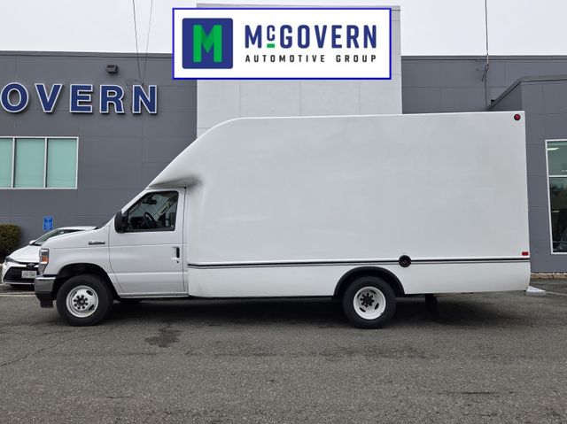 New 2027 Ford E-350 - photo 9