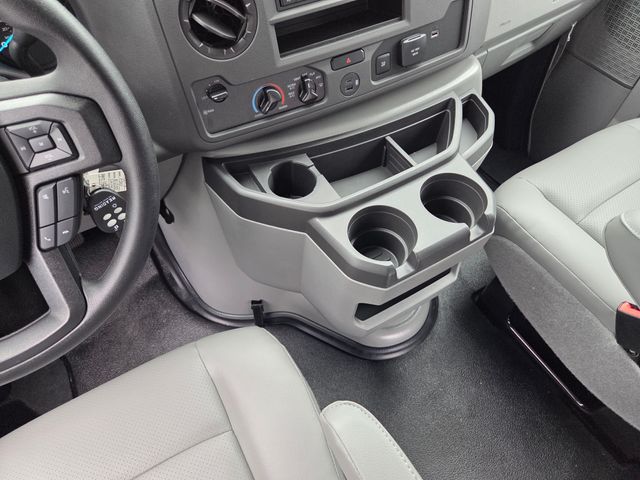 New 2026 Ford E-350 - photo 18