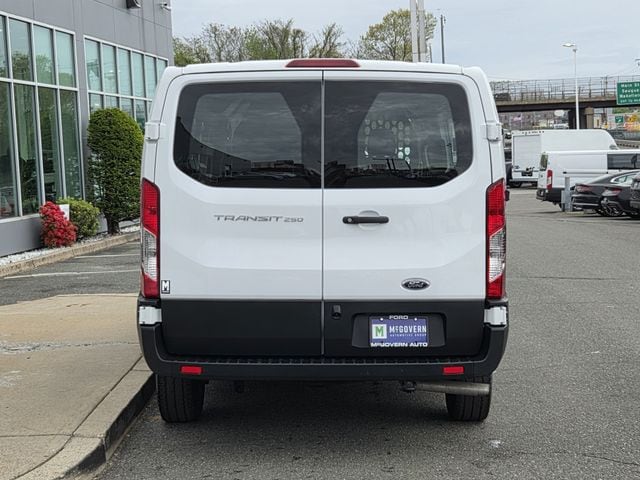 Used 2025 Ford Transit 250 - photo 9
