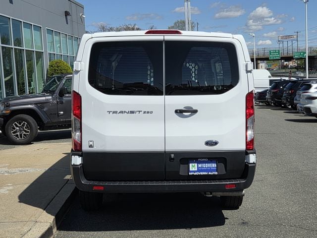 Used 2025 Ford Transit 250 - photo 9
