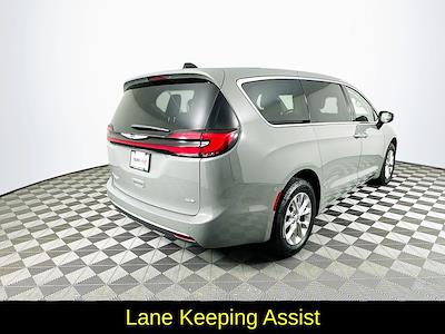 2023 Chrysler Pacifica AWD Minivan for sale #C250025A - photo 2