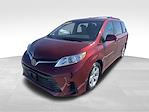 Used 2018 Toyota Sienna LE 4x2 Minivan for sale #D230128B - photo 4
