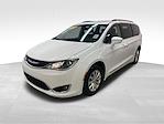 Used 2018 Chrysler Pacifica Touring L FWD Minivan for sale #J230345A - photo 4