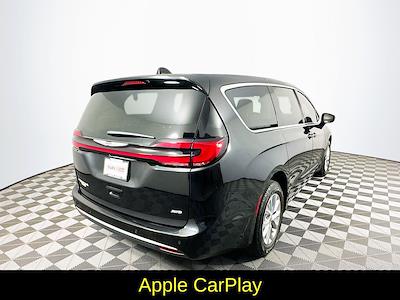 2023 Chrysler Pacifica AWD Minivan for sale #J250246B - photo 2