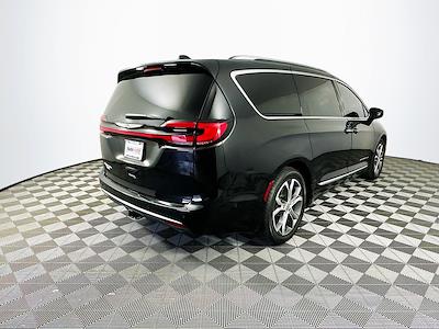 2022 Chrysler Pacifica FWD Minivan for sale #J250388B - photo 2