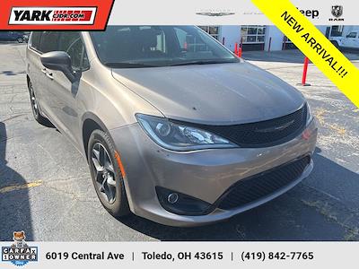 2018 Chrysler Pacifica FWD Minivan for sale #J250592A - photo 1