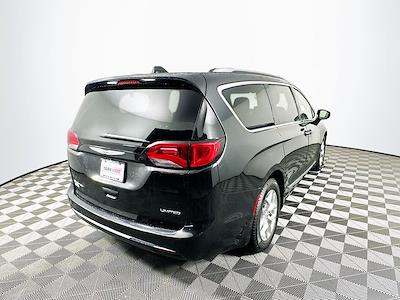 2019 Chrysler Pacifica FWD Minivan for sale #J250806A - photo 2