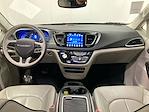 Used 2018 Chrysler Pacifica Hybrid Limited FWD Minivan for sale #JP31584 - photo 26