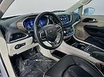 Used 2022 Chrysler Pacifica Limited FWD Minivan for sale #JP31970 - photo 11