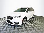 Used 2022 Chrysler Pacifica Limited FWD Minivan for sale #JP31970 - photo 1