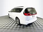 Used 2022 Chrysler Pacifica Limited FWD Minivan for sale #JP31970 - photo 2