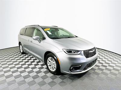 Used 2021 Chrysler Pacifica Touring L FWD Minivan for sale #JP32094 - photo 1