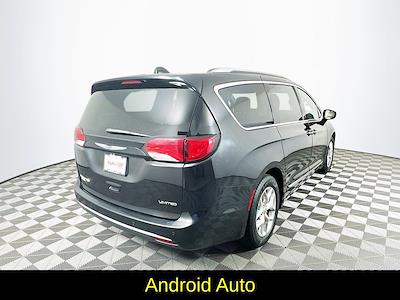 2018 Chrysler Pacifica FWD Minivan for sale #JP34616A - photo 2