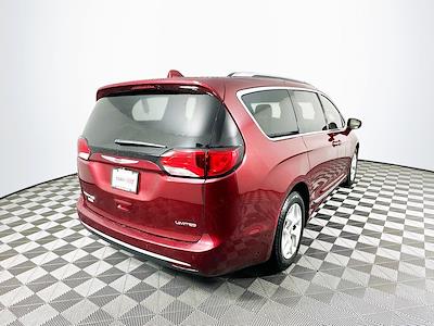 2020 Chrysler Pacifica FWD Minivan for sale #JP34726 - photo 2