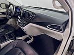2017 Chrysler Pacifica FWD Minivan for sale #JP34819A - photo 37