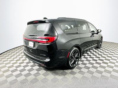 2025 Chrysler Pacifica FWD Minivan for sale #JP35431 - photo 2