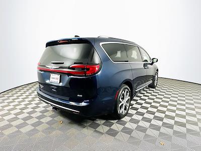 Used 2024 Chrysler Pacifica Pinnacle Minivan for sale #JP35471 - photo 2