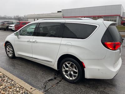 Used 2019 Chrysler Pacifica Limited Minivan for sale #JP35471A - photo 2