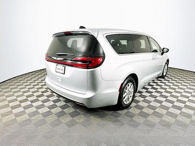 Used 2024 Chrysler Pacifica Touring L Minivan for sale #JP35476 - photo 2