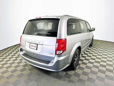 Used 2017 Dodge Grand Caravan - photo 1