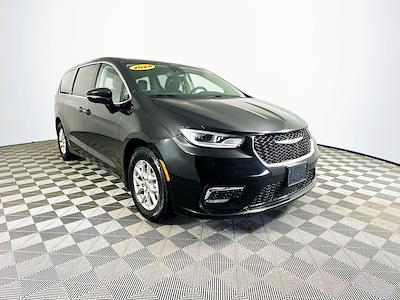 2024 Chrysler Pacifica FWD Minivan for sale #JP35857 - photo 2