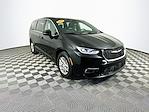 2025 Chrysler Pacifica FWD Minivan for sale #JP35972 - photo 2