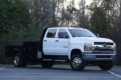 Used 2020 Chevrolet Silverado 5500 - photo 1