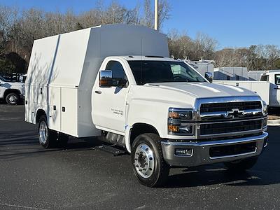 2023 Chevrolet Silverado 6500 Regular Cab DRW 4x2 Knapheide Enclosed Service Body for sale #CQ49016 - photo 1