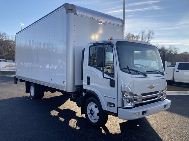 New 2025 Chevrolet LCF 5500XG - photo 9
