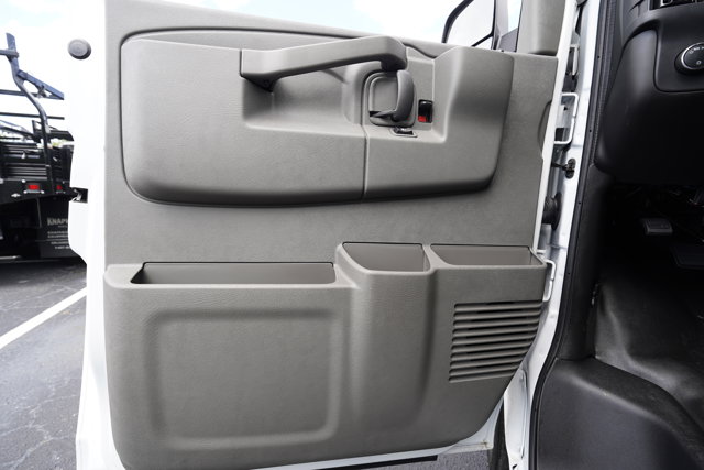 New 2025 Chevrolet Express 2500 - photo 15