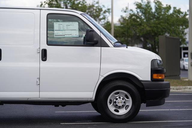 New 2025 Chevrolet Express 2500 - photo 8