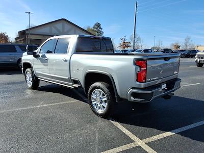 Used 2025 Chevrolet Silverado 3500 - photo 1