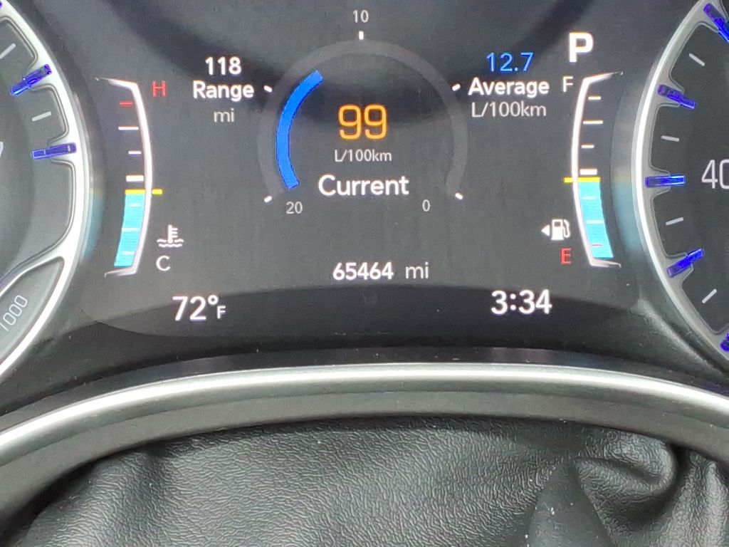 Used 2024 Chrysler Pacifica - photo 31