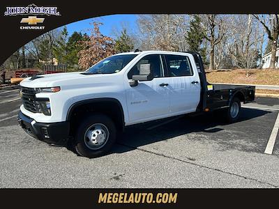 2025 Chevrolet Silverado 3500 Crew Cab 4x4, Flatbed Truck for sale #T252465 - photo 1